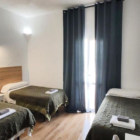 Hostal Oasis Dor Cala D´Or 外观 照片